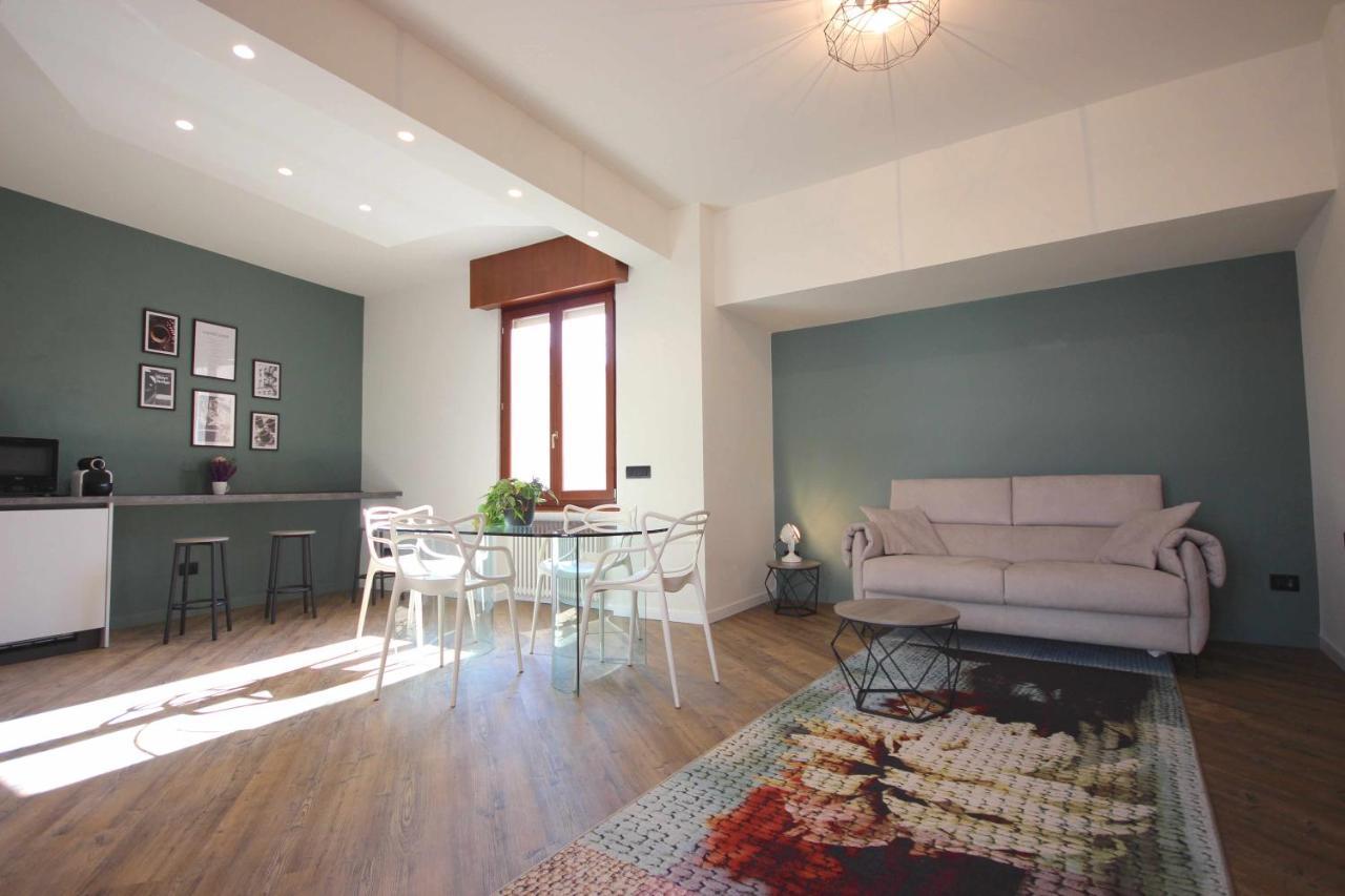 Case Vr Holiday Vittorias Flat Verona Exterior photo